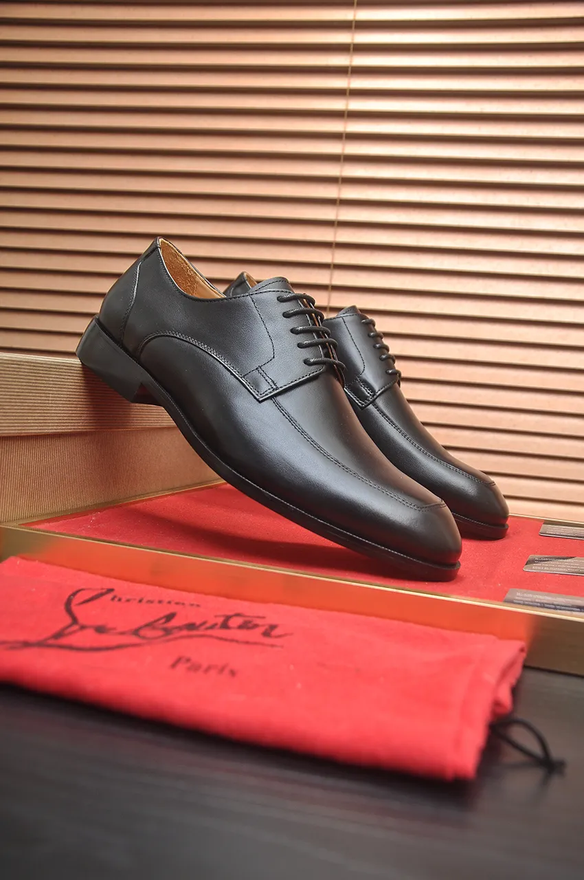 Men's shoes 💰620💶 [Chrstian Loubotin] Red-soled shoes 💋Original mold opening, the highest version on the market, purely handmade ➕Imported cowhide uppers, first-layer water-dyed cowhide lining! Original EU high-gloss outsole. 38 to 45 (45 customized)